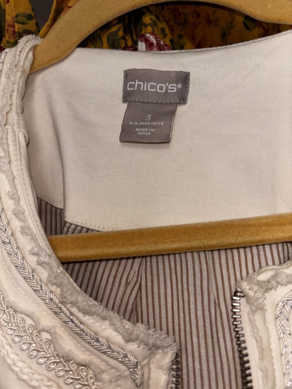 Chico’s Cream Jacket - Picture 9 of 9